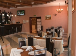 ресторан-банкетный зал в гостинице фортуна Title: фотография банкетного зала ресторана в гостинице фортуна